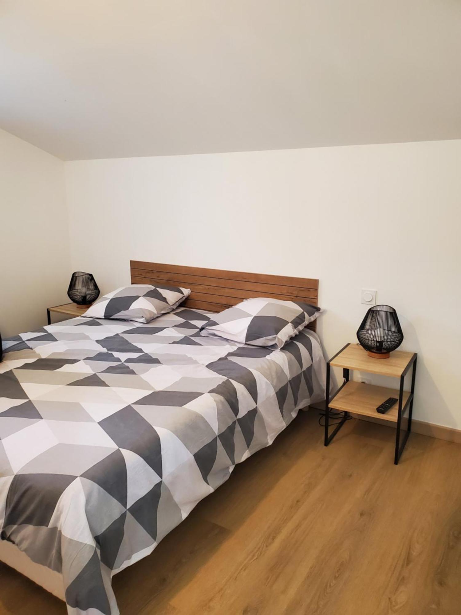 Appartement A 5 Min De La Pointe Du Hoc à Cricqueville-en-Bessin Extérieur photo